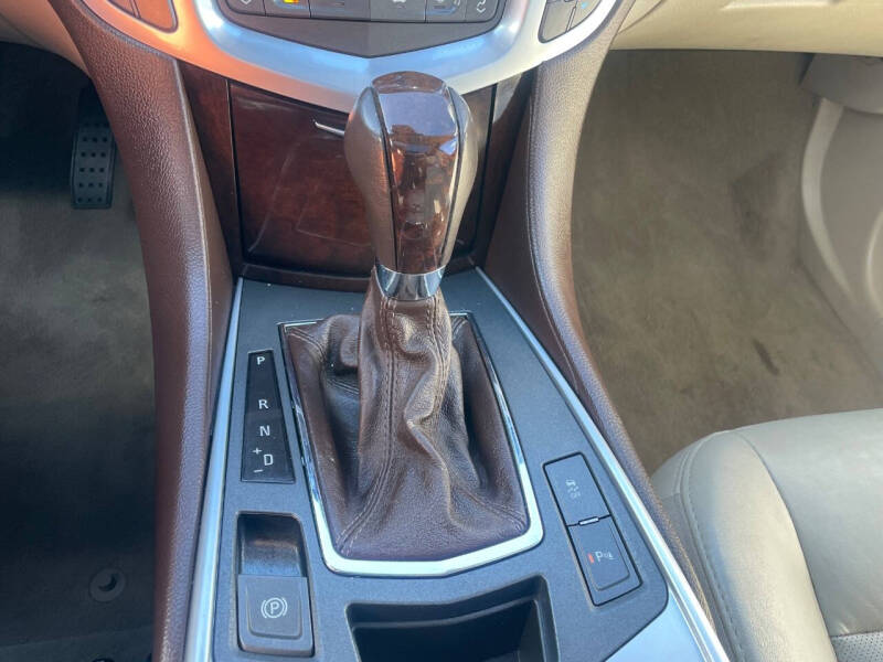 2011 Cadillac SRX Luxury Collection