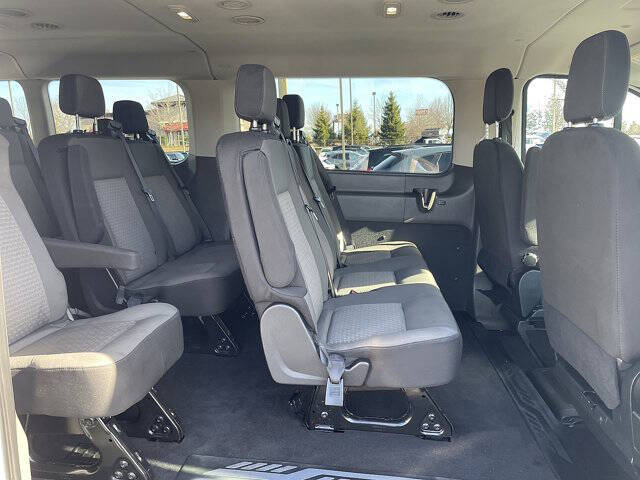 2023 Ford Transit 350 XLT