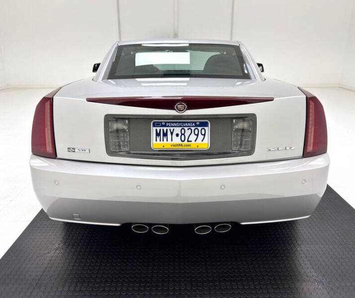 2004 Cadillac XLR