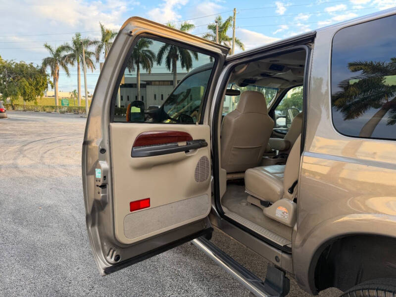 2005 Ford Excursion Limited