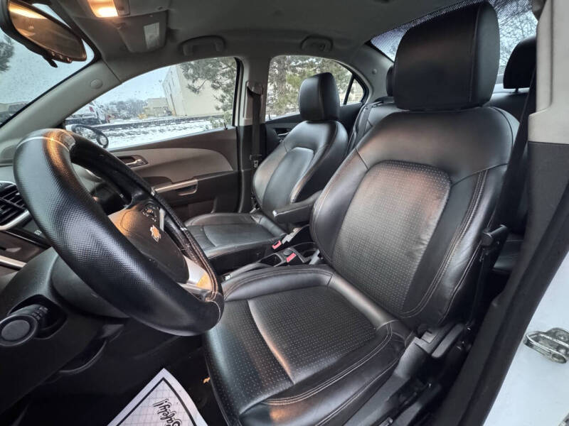 2017 Chevrolet Sonic Premier Auto