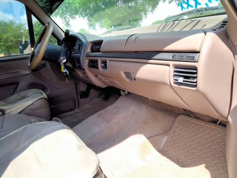1993 Ford Bronco Eddie Bauer