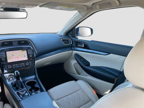 2023 Nissan Maxima 3.5 Platinum