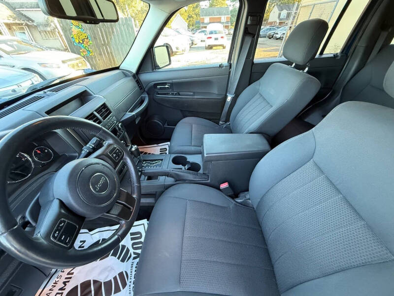 2012 Jeep Liberty Sport