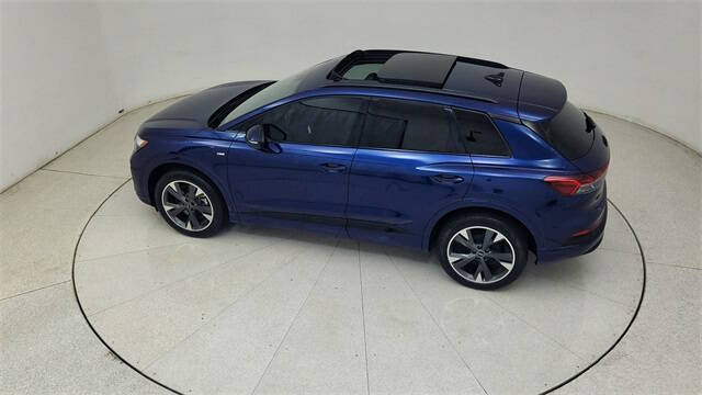 2024 Audi Q4 e-tron quattro Premium Plus 50