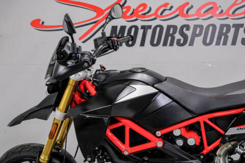 2018 Aprilia Dorsoduro