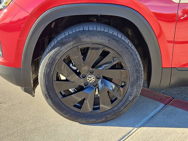 2024 Volkswagen Atlas Cross Sport SE