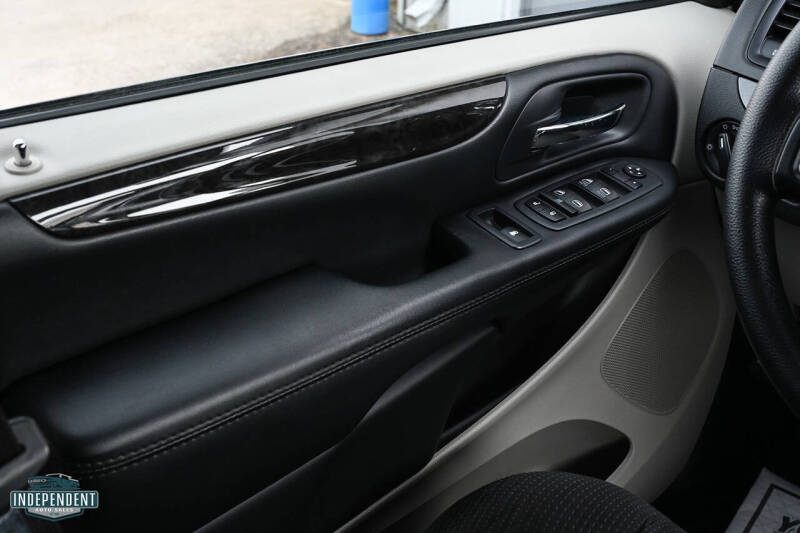 2020 Dodge Grand Caravan SE