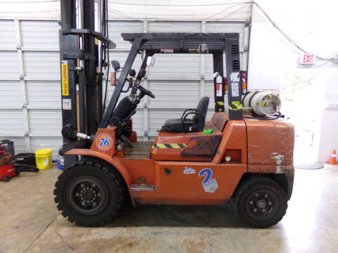 2001 Nissan f04b40h FORKLIFT for sale at Signature Auto Sales in Bremerton WA