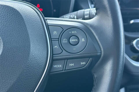 2023 Toyota Corolla Cross XLE