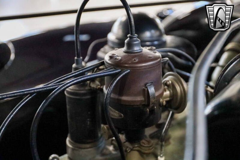 1938 Packard Super Eight