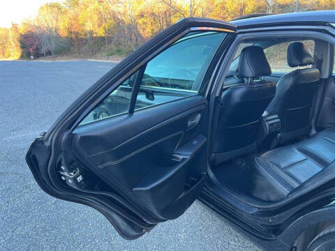 2015 Toyota Camry Hybrid