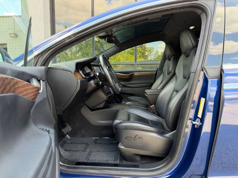 2021 Tesla Model X Long Range Plus