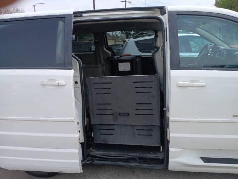 2013 Dodge Grand Caravan SE
