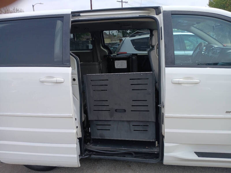 2013 Dodge Grand Caravan SE