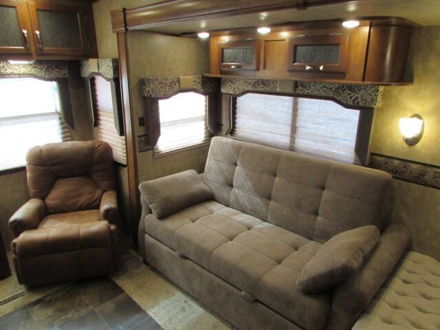 2015 KZ-RV DURANGO 29