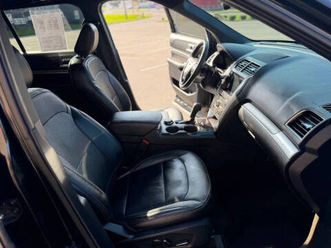 2018 Ford Explorer Sport