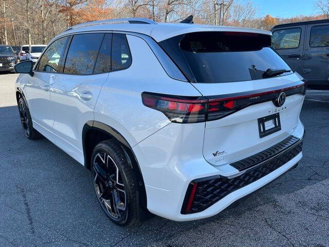 2025 Volkswagen Tiguan SEL R-Line 4Motion