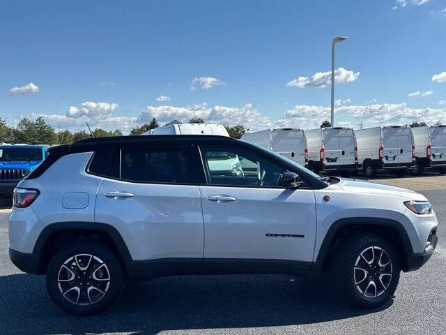 2024 Jeep Compass Trailhawk