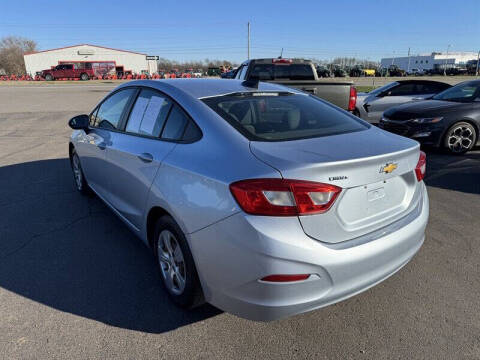 2018 Chevrolet Cruze LS Auto