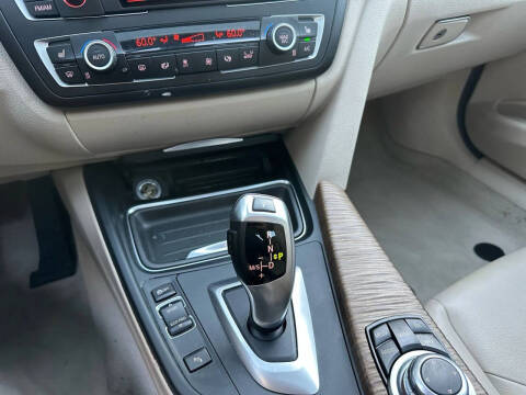 2013 BMW 3 Series 328i