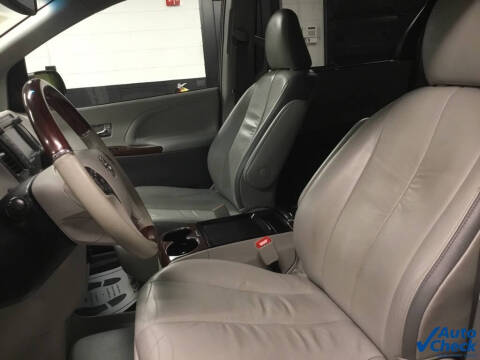 2011 Toyota Sienna Limited 7-Passenger