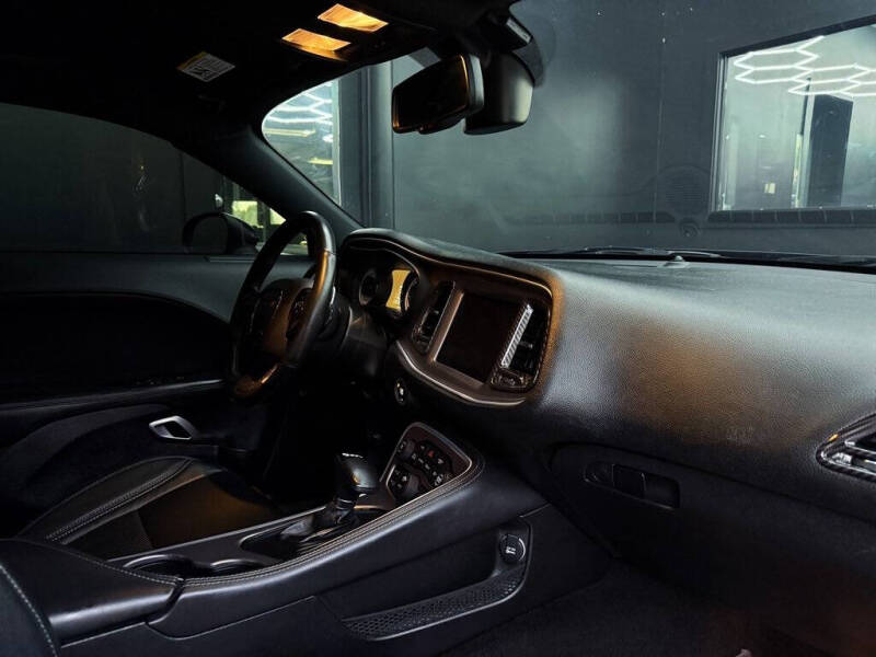 2020 Dodge Challenger