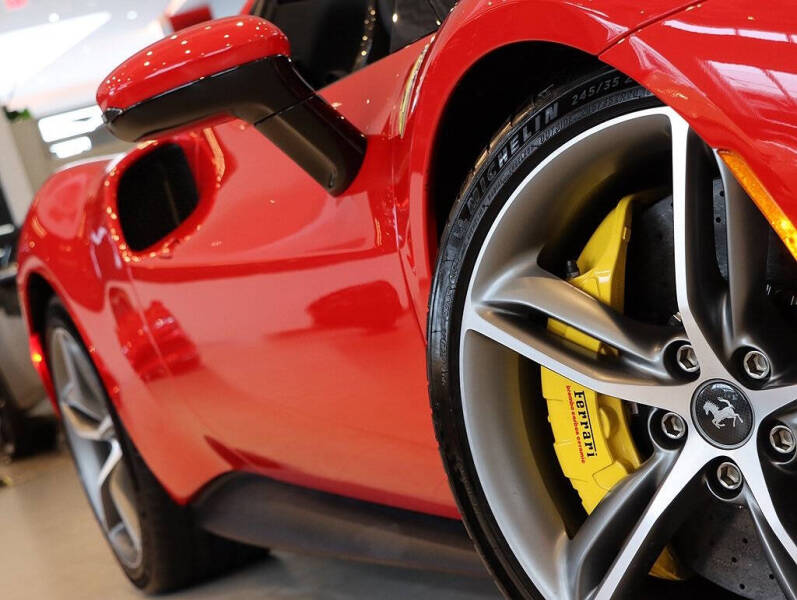 2024 Ferrari 296 GTS