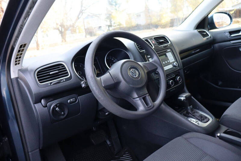 2010 Volkswagen Jetta SportWagen S PZEV