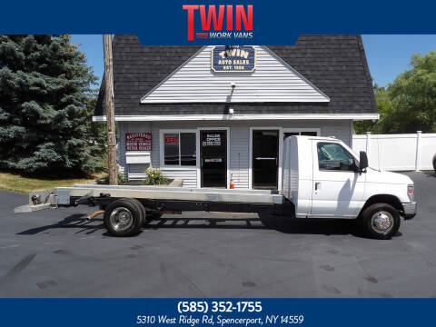 2011 Ford E-Series E-450 SD