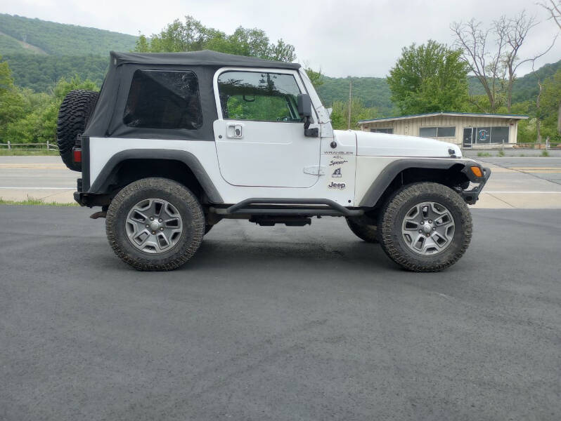 2001 Jeep Wrangler for sale at Jaxx Auto Outlet in Yeagertown PA