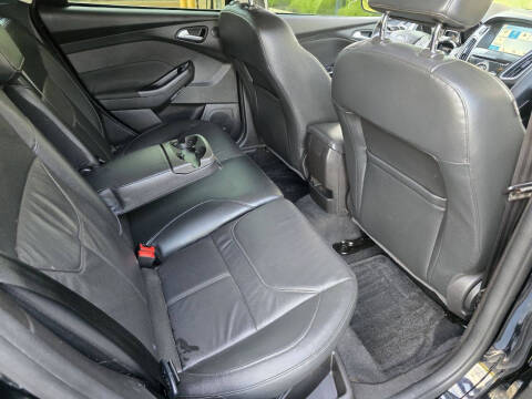 2017 Ford Focus Titanium