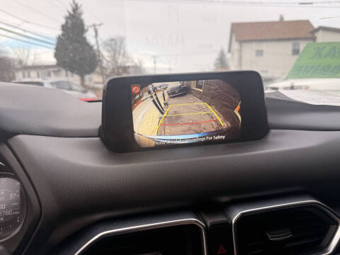 2017 Mazda CX-5 Sport