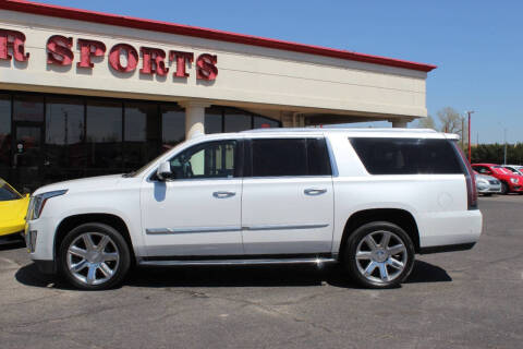 2018 Cadillac Escalade ESV Luxury