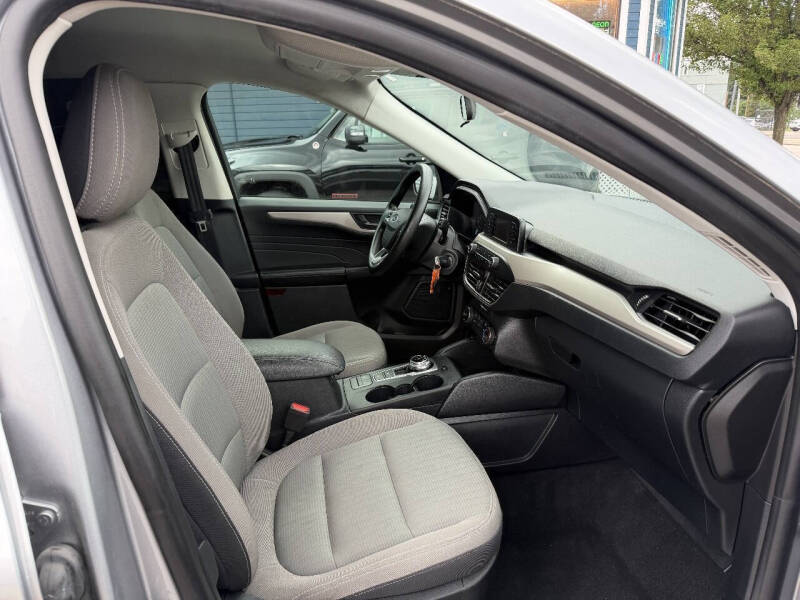 2021 Ford Escape S