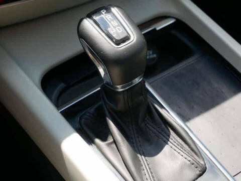 2021 Volvo S60 T5 Momentum