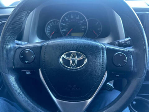 2016 Toyota RAV4 LE