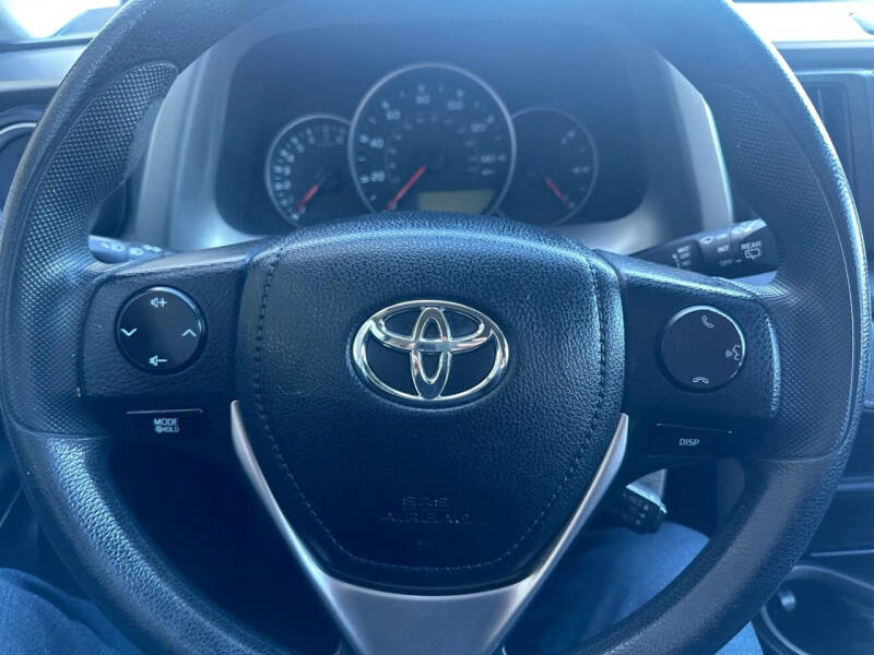 2016 Toyota RAV4 LE