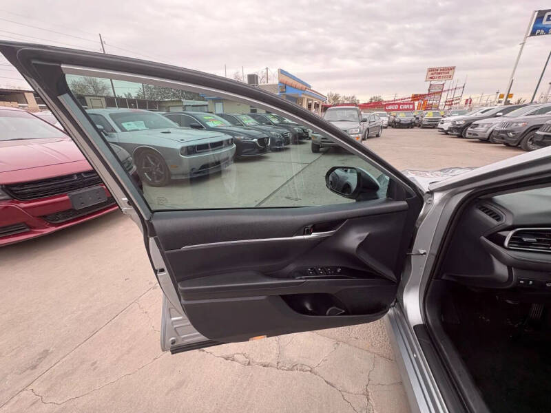 2019 Toyota Camry Hybrid