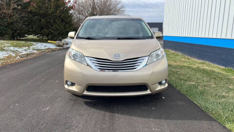 2014 Toyota Sienna Limited 7-Passenger