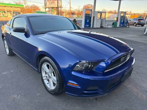 2014 Ford Mustang V6