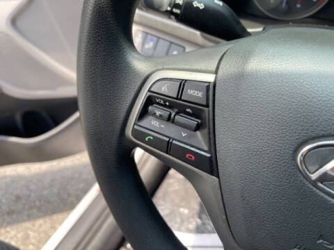 2018 Hyundai Elantra