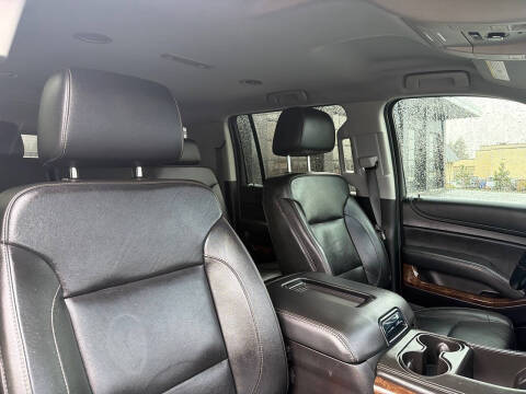2019 Chevrolet Suburban LT