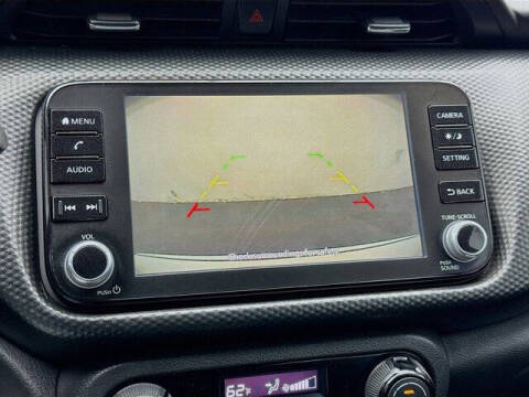 2022 Nissan Kicks SV