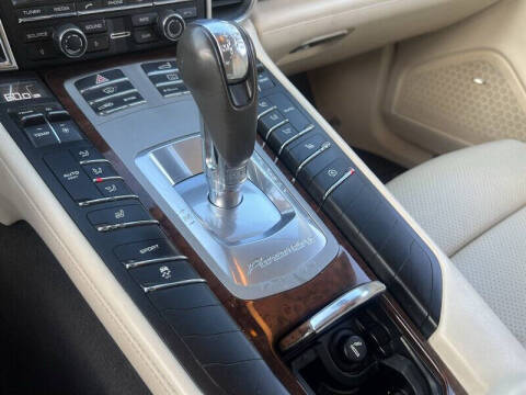 2014 Porsche Panamera