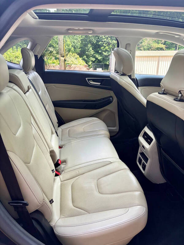 2017 Ford Edge Titanium