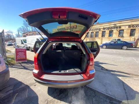 2006 Chrysler Pacifica Touring