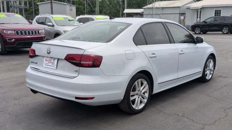 2017 Volkswagen Jetta