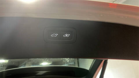 2025 Volvo XC90 B6 Plus Bright Theme 7P