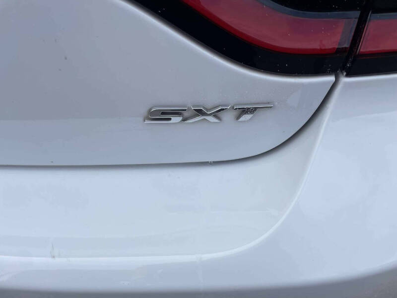 2016 Dodge Charger SXT